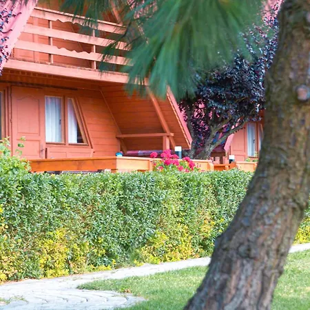 Domek letniskowy Słoneczko Z Dostępem Do Jacuzzi Sauny I Rowerów Dźwirzyno